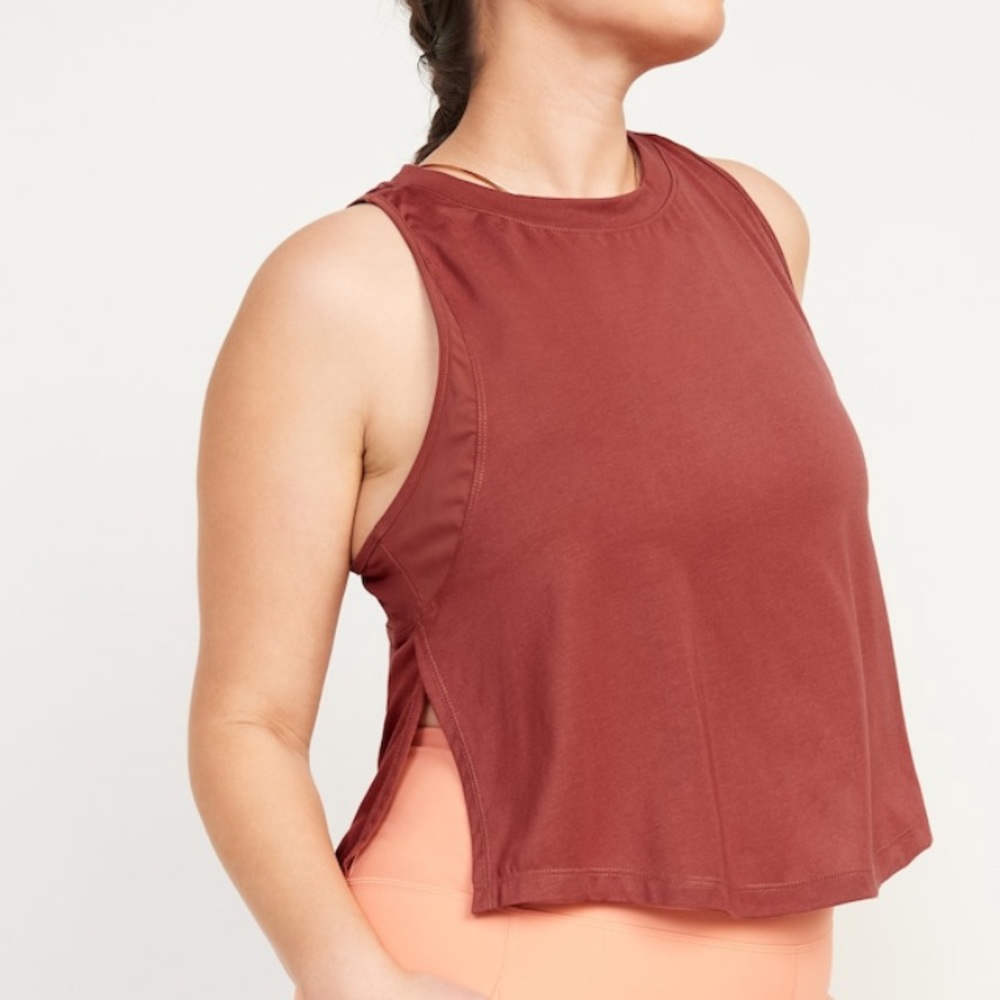 NWT Mesh Tank - Picture 6 of 8